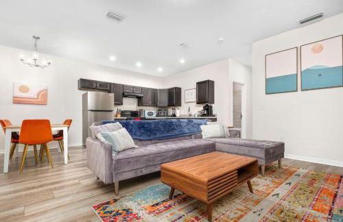 Beautiful Home, Walk to UF, Newly built - Foto 6