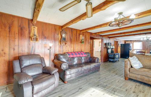 Authentic Log Cabin in Pineville ~ 2 Mi to River! - Foto 5