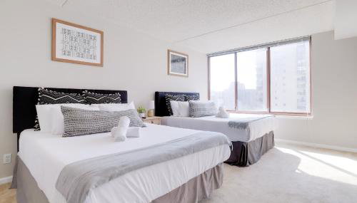 Spacious and Minimalist Apartment on Pentagon City - Foto 2, towels, heating