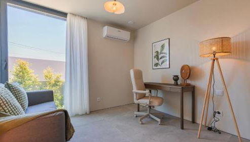 Stunning Beach House with Pool by LovelyStay - Foto 4