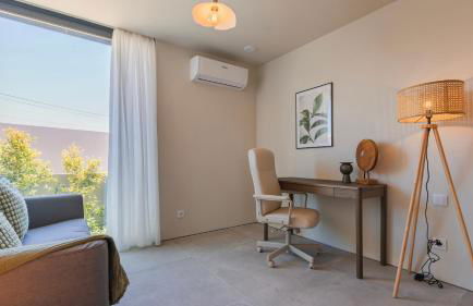 Stunning Beach House with Pool by LovelyStay - Foto 4