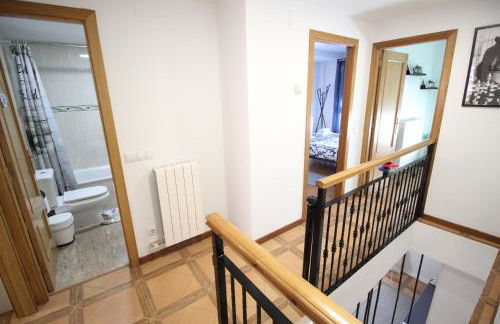 Gran Piso con Parking Privado - Foto 50