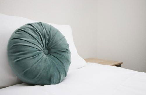 Family Home in the Charming Coastal Town of Barry - Foto 20