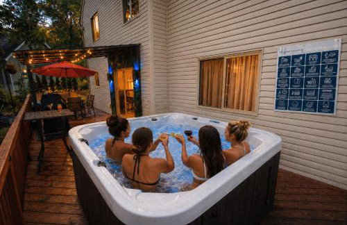 Harmony Hill Stylish 4bd Mountain Retreat, Hot Tub, Games - Foto 49