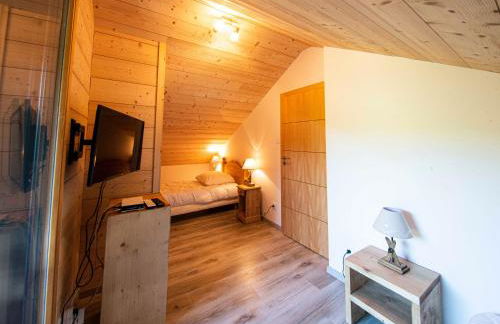 Chalet familial confortable avec spa, proche Gérardmer et station de ski, idéal été et hiver. - FR-1-589-469 - Foto 17