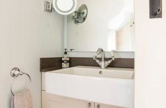 Charming Cottage in Cotswolds Riverside Village - Foto 16