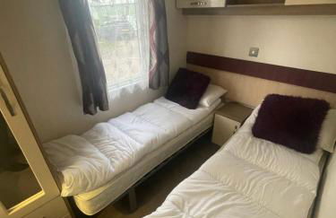 3 Bed, Sleeps 8 Caravan, California Cliffs Park - Foto 28