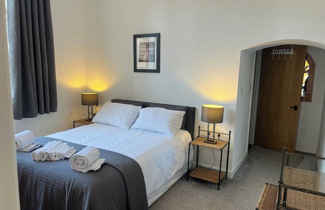 Barnstaple - Apartment- Sleeps 2 - Parking - Foto 5