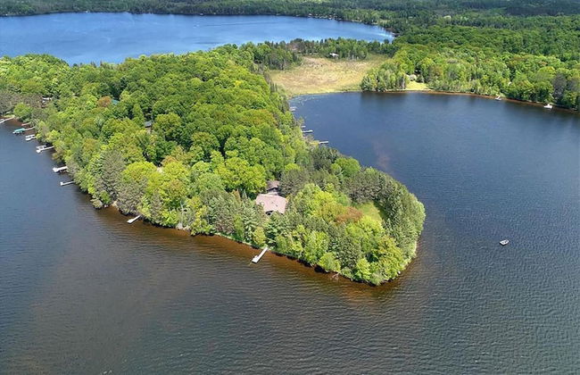 Two Bear Lodge on Lost Land Lake - Photo 47