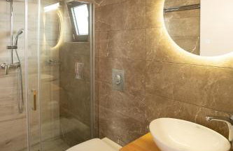 PETRINO FOINIKOUNTA - Foto 21