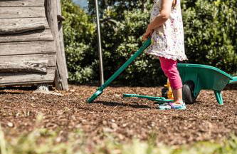 Huber unterm Baum - Foto 23