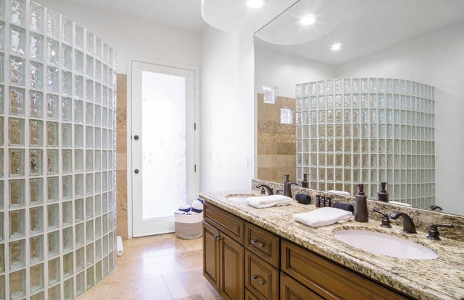 Arcadia by Avantstay Breathtaking Oasis in Scottsdale w/ Pool, Hot Tub & Game Room - Foto 26