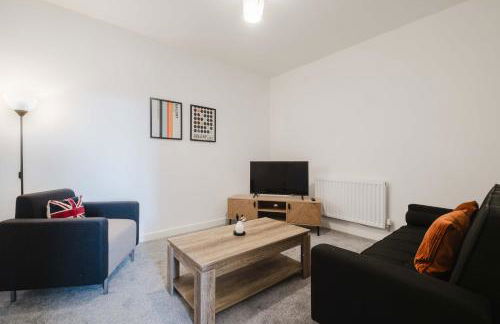 Pristine and Modern Home away from Home - Photo 9