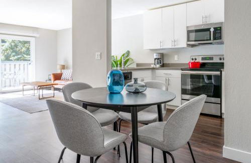 Sunnyvale 1BR w Gym Pool Spa nr Transit SFO-392 - Foto 5