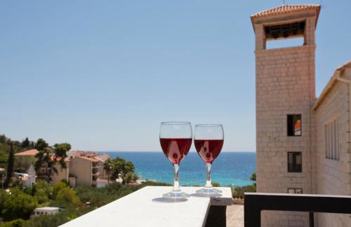 Luxurious Apartments Maslina with Beach - Photo 22