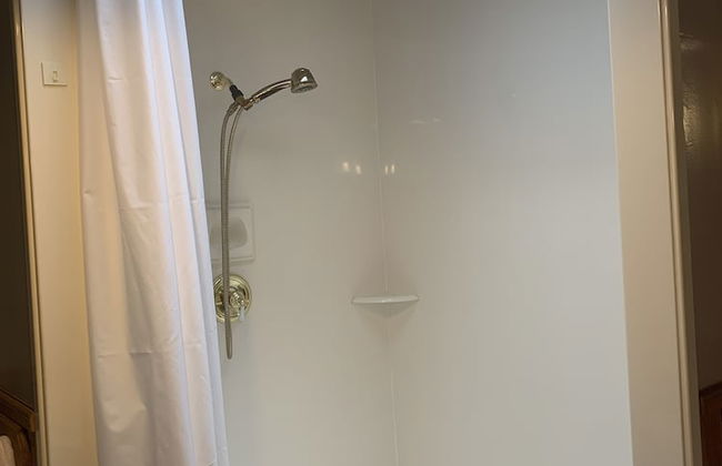 The Cottage @ 241 North - Foto 26