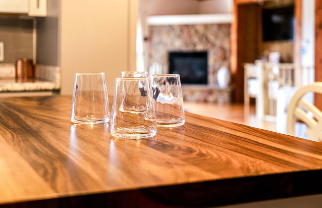 Fireside Charm on Strawberry Hill - Foto 7