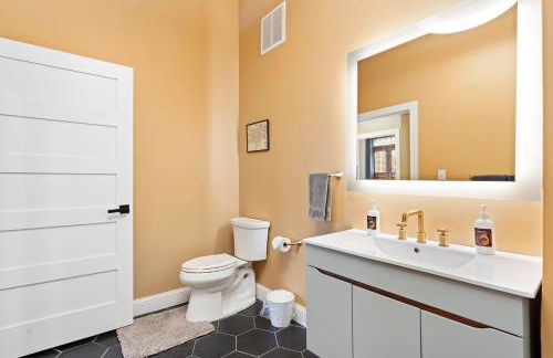 KING Sleep10 5Bed 4BR 2BA Swepson ICON - Foto 51