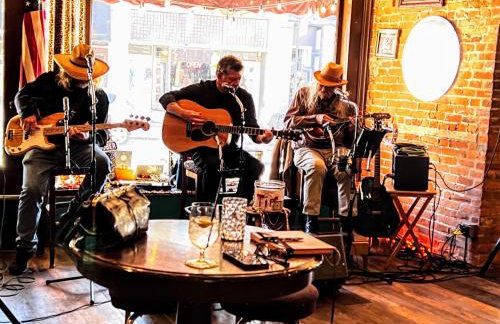 Three Kings and A Little Bling - Foto 28