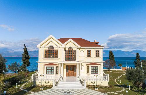 Villa Filoxenia - by the sea - up to 12 guests - Foto 2