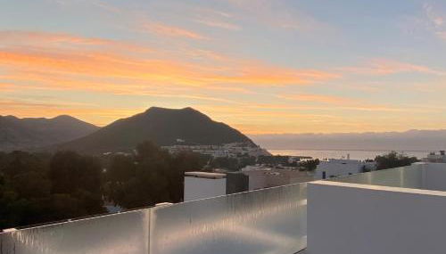 Casa Surya, piscina, wifi y parking con punto de carga EV - Foto 4