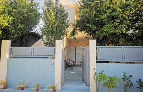 Xaido's House near airport port sea - Foto 2