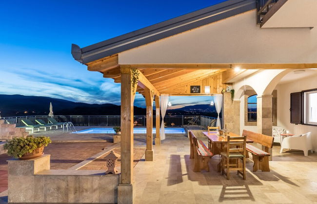 Luxury Villa With Heated Pool & Magnificent View - Foto 47