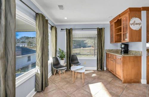 Pond View Retreat Spacious 3BR - Foto 26