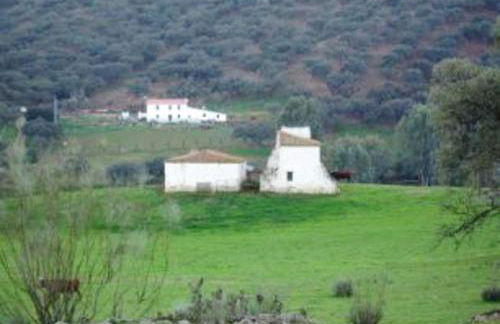 Charming house with mountain view in Encinasola, fireplace - Photo 19