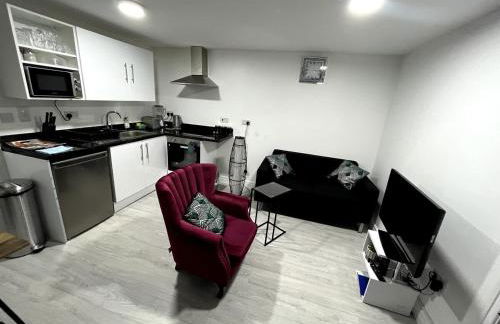 Cosy newly built Self-contained garden flat - Foto 13