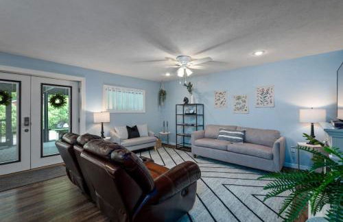 Sweet Jasper Suite-Summer Getaway in Jasper with Hot Tub - Foto 16