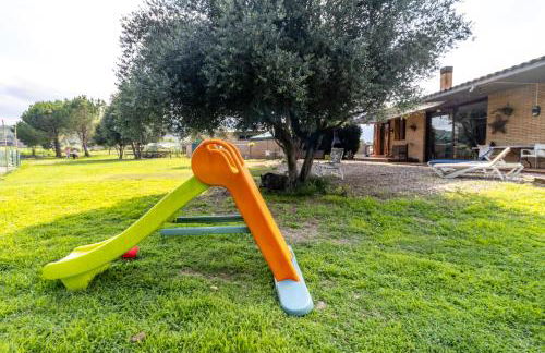 Can Noguer – Casa con piscina y jardín - Photo 35