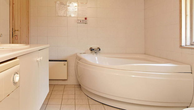 Comfortable Holiday Home in Dannemare with Hot Tub - Foto 5, Tratamientos de spa