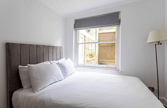 Bright Home Near Little Venice - Photo 5