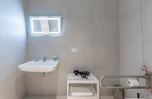 Sunny,Private Terrace,Wheelchair access - Photo 23