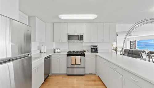 Beachfront Honolulu Condo ,Ocean View, High Floor, Quiet, Colony Surf 1202 - Foto 4