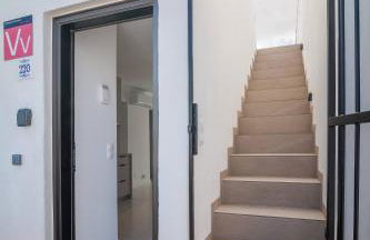 CASA AGATHA - 3 terraces, AC, tv channels, 2 bedrooms & bathrooms, heated pool - Foto 34