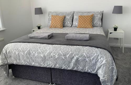 4 Bedroom House By Your Stay Solutions Short Lets & Serviced Accommodation Southampton With Terrace & Garden - Foto 43