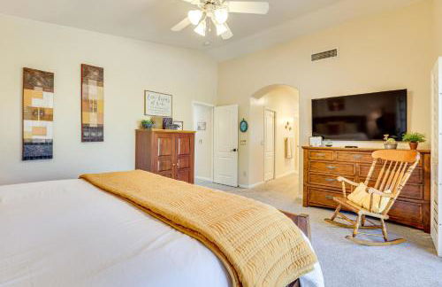 1 Mi to Surprise Stadium! Home with Patio and Hot Tub - Foto 15