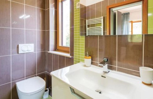 Holiday home in Šušnjevica with swimming pool - Photo 25