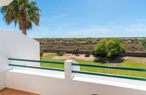 Golden Seaside Villa - Acesso Praia e Piscina Incluído - Foto 17