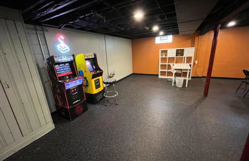 Butterfield Family Friendly Bungalow Northside Indy with Arcade - Foto 20