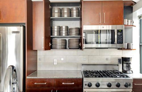 S Lake Union 2BR w Gym WD nr Space Needle SEA-182 - Foto 6