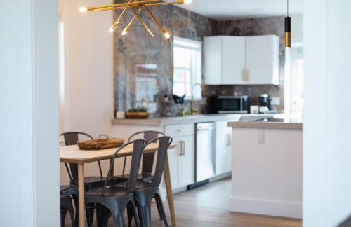 Spacious 3br 2ba Cottage Steps to Water & Downtown - Foto 24