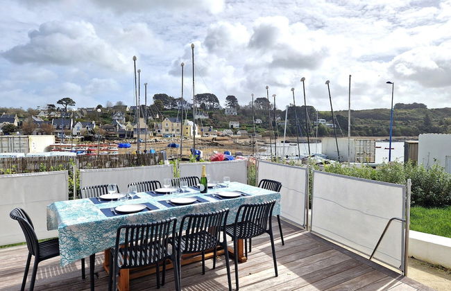 Charming Breton Holiday Home Right by the sea - Foto 1