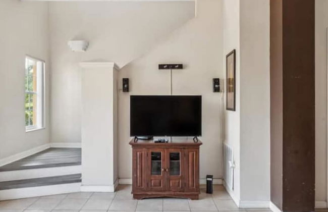 Beautiful Townhome at Lake Barkley With Pool View! - Foto 3