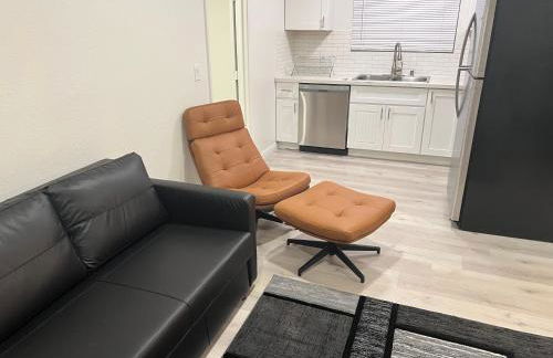 Modern and charming 1 bed first floor apartment - Photo 8