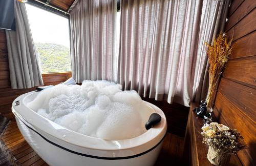 Chalé na Natureza | Hidro | Lareira | Wi-Fi - Foto 20