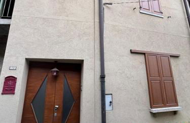 Cozy Apartment Near Lake Como, Sleeps for 2 - Foto 17