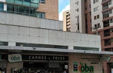Apto inteiro pertinho do Shopping 1 qto ar cond - Foto 15